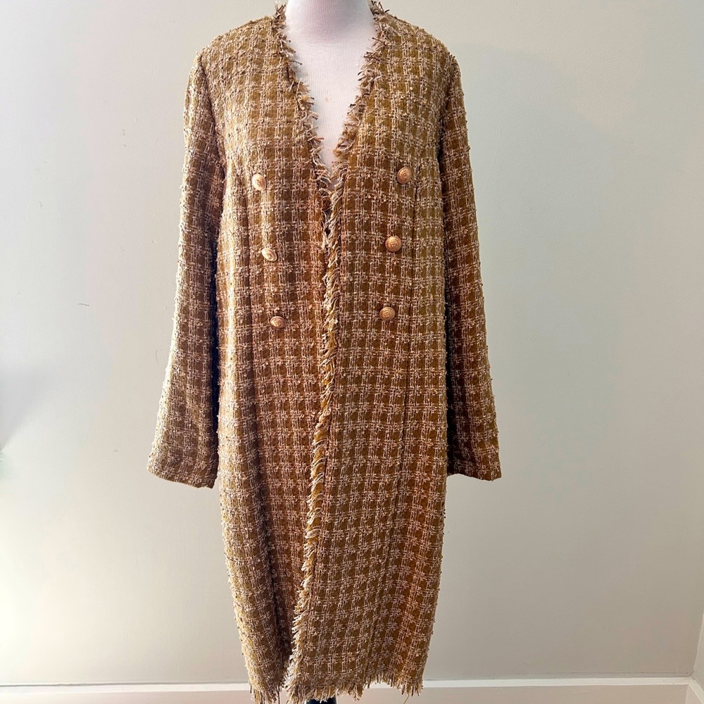 ELIE TAHARI women’s gold coat size large NWT